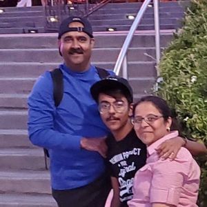 Meet your Posher, Tushar